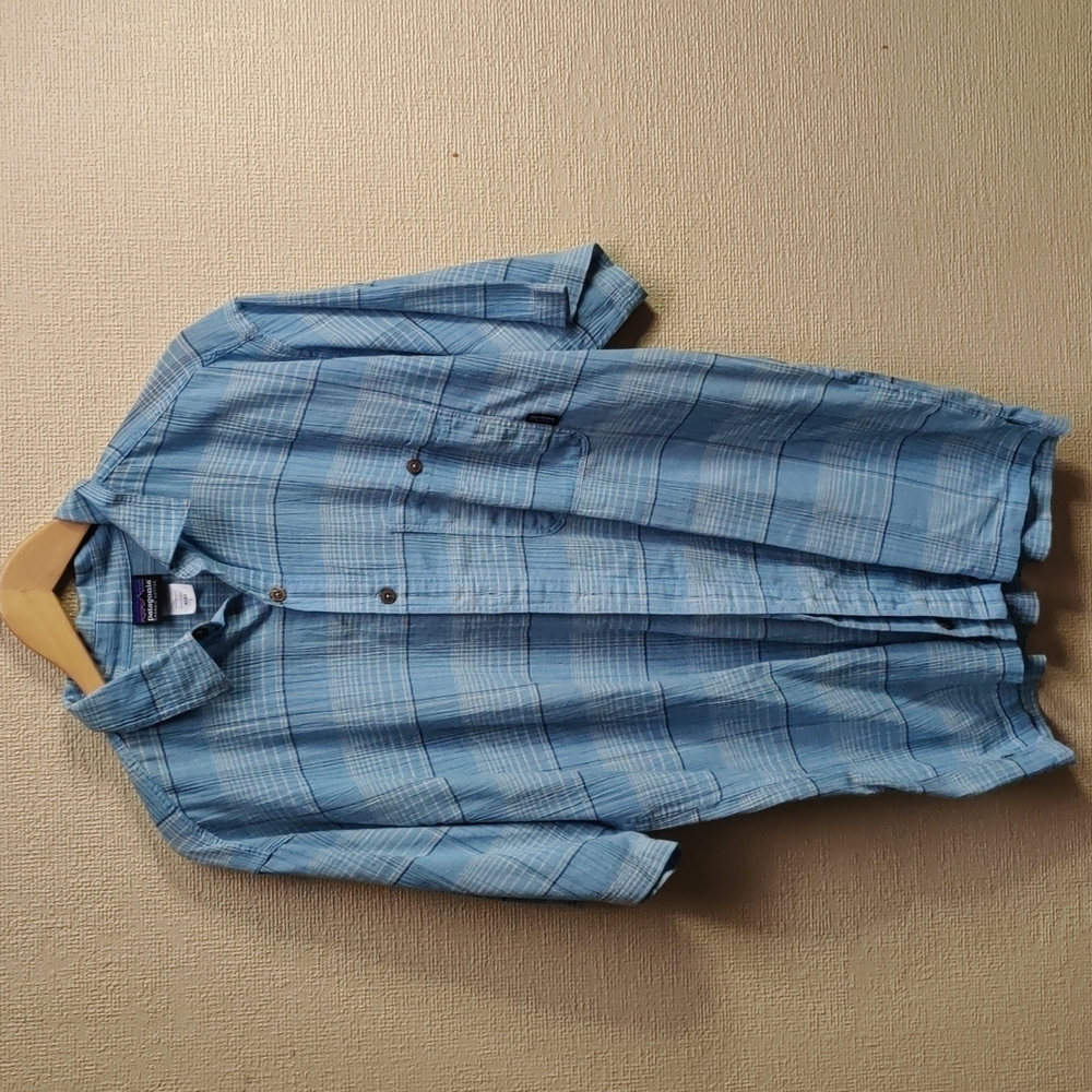 Patagonia organic cotton short sleeve shirt